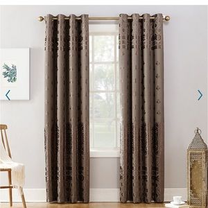 Sun zero blackout curtains